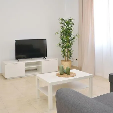 Canary Lofts Palace بيت للعطل