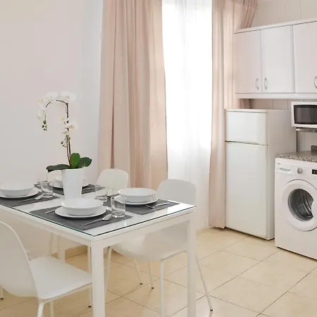 Дом отдыха Canary Lofts Palace